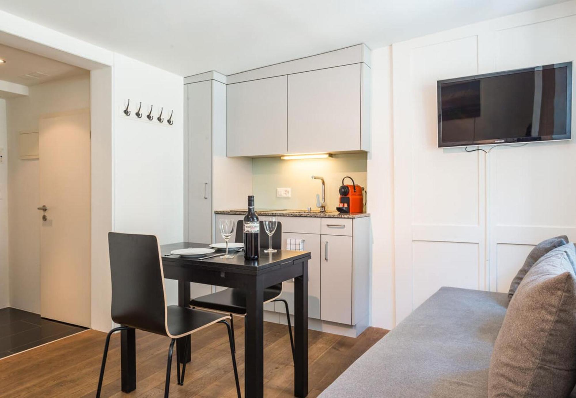 Hitrental Schmidgasse - Apartments Zürih Dış mekan fotoğraf