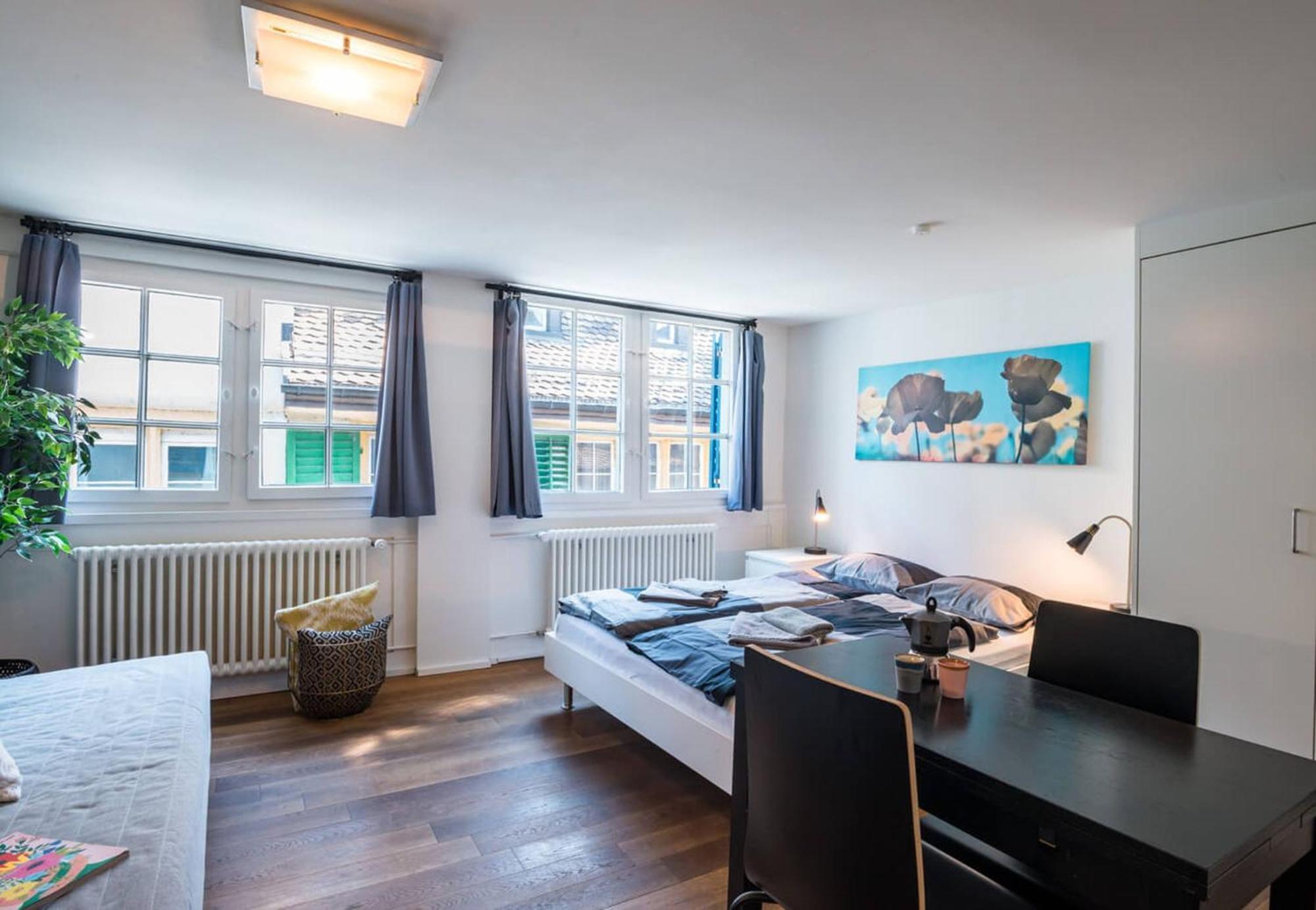 Hitrental Schmidgasse - Apartments Zürih Dış mekan fotoğraf